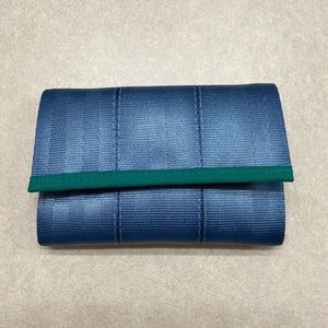 Harveys Seatbelt bag Snap Wallet billfold in denim color